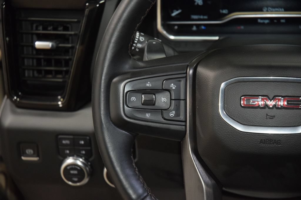 Used 2023 GMC Sierra 1500 AT4 w/ AT4 Premium Package AWD/4WD image 36