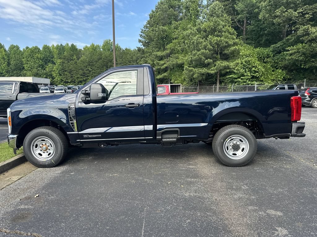 New 2025 Ford F350 XL w/ XL Driver Assist Package RWD image 9