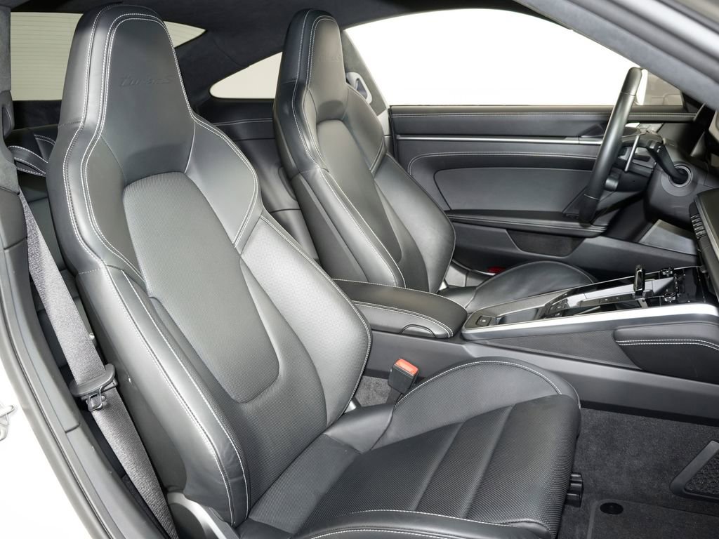 Certified 2022 Porsche 911 Turbo S AWD/4WD image 41