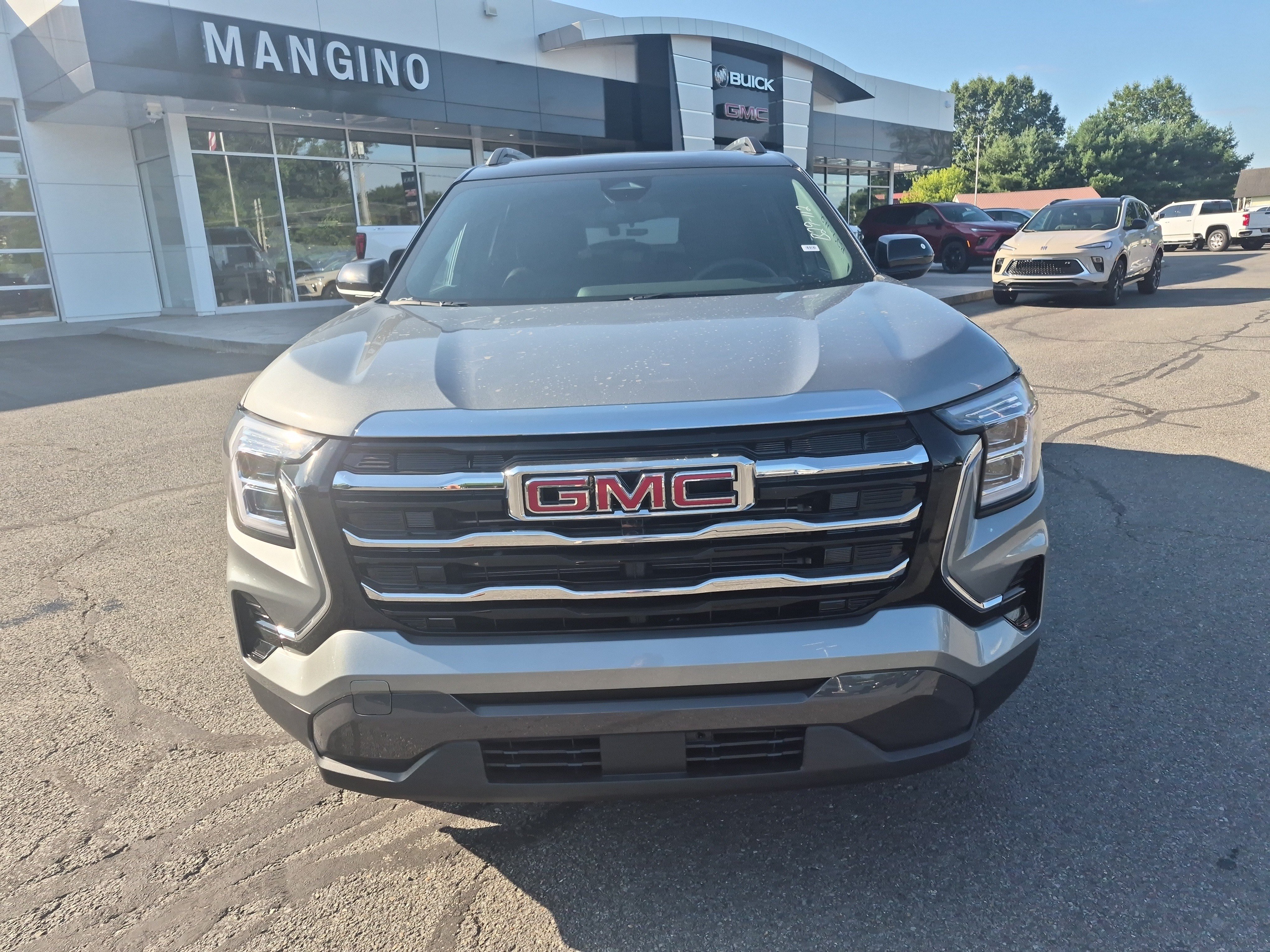 Used 2027 GMC Terrain Elevation w/ Elevation Premium Package AWD/4WD image 8