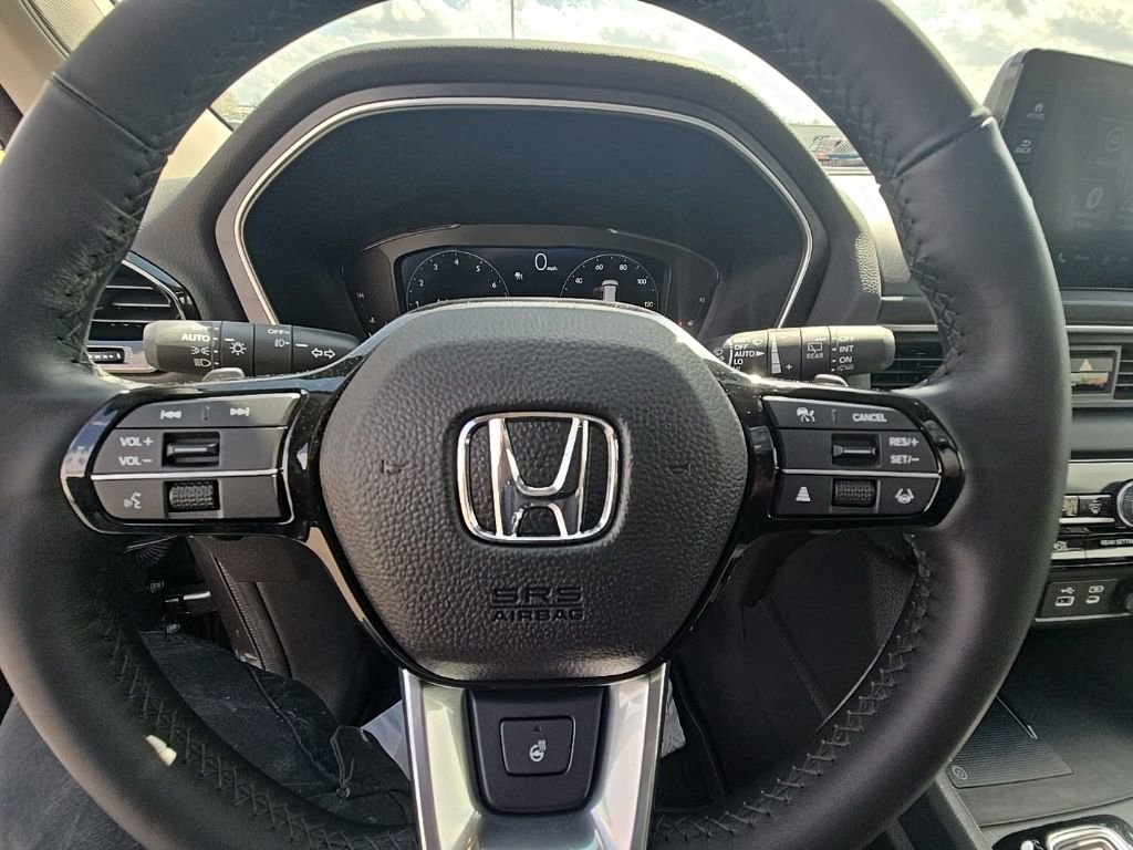 Certified 2024 Honda Pilot Elite image 17