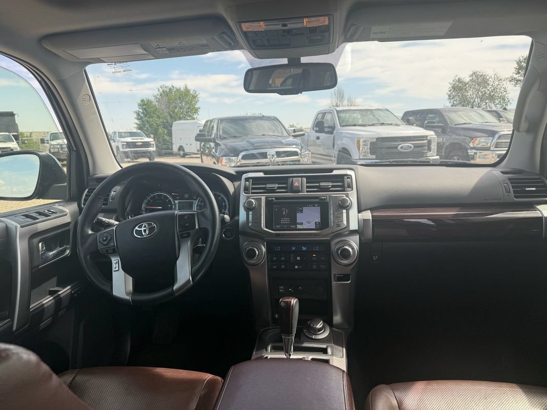 Used 2018 Toyota 4Runner Limited AWD/4WD image 23