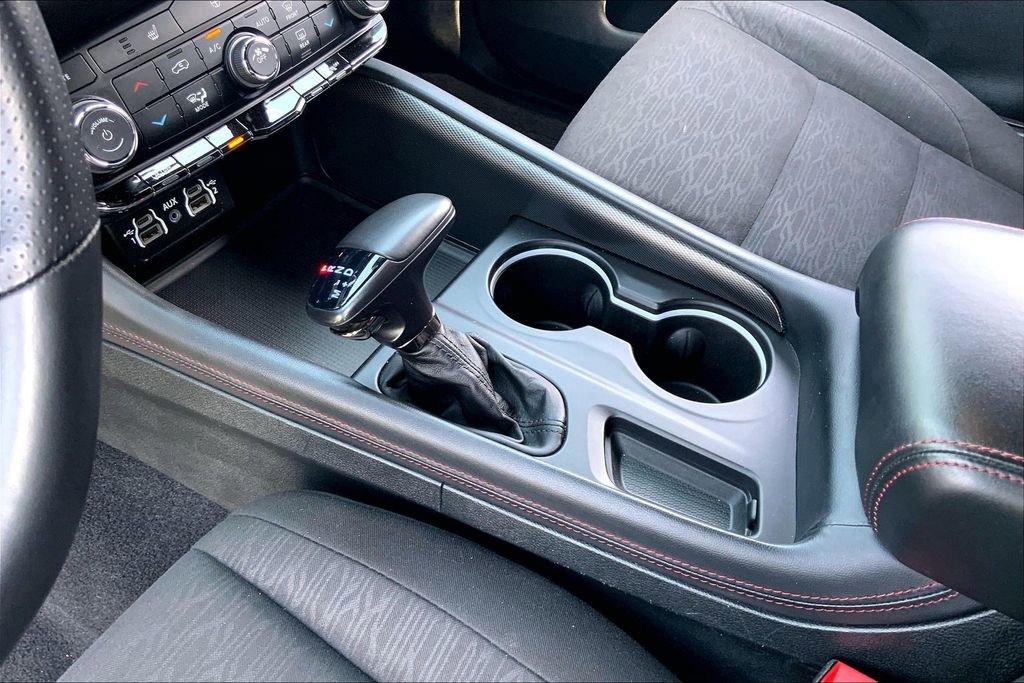 Used 2024 Dodge Durango GT image 13