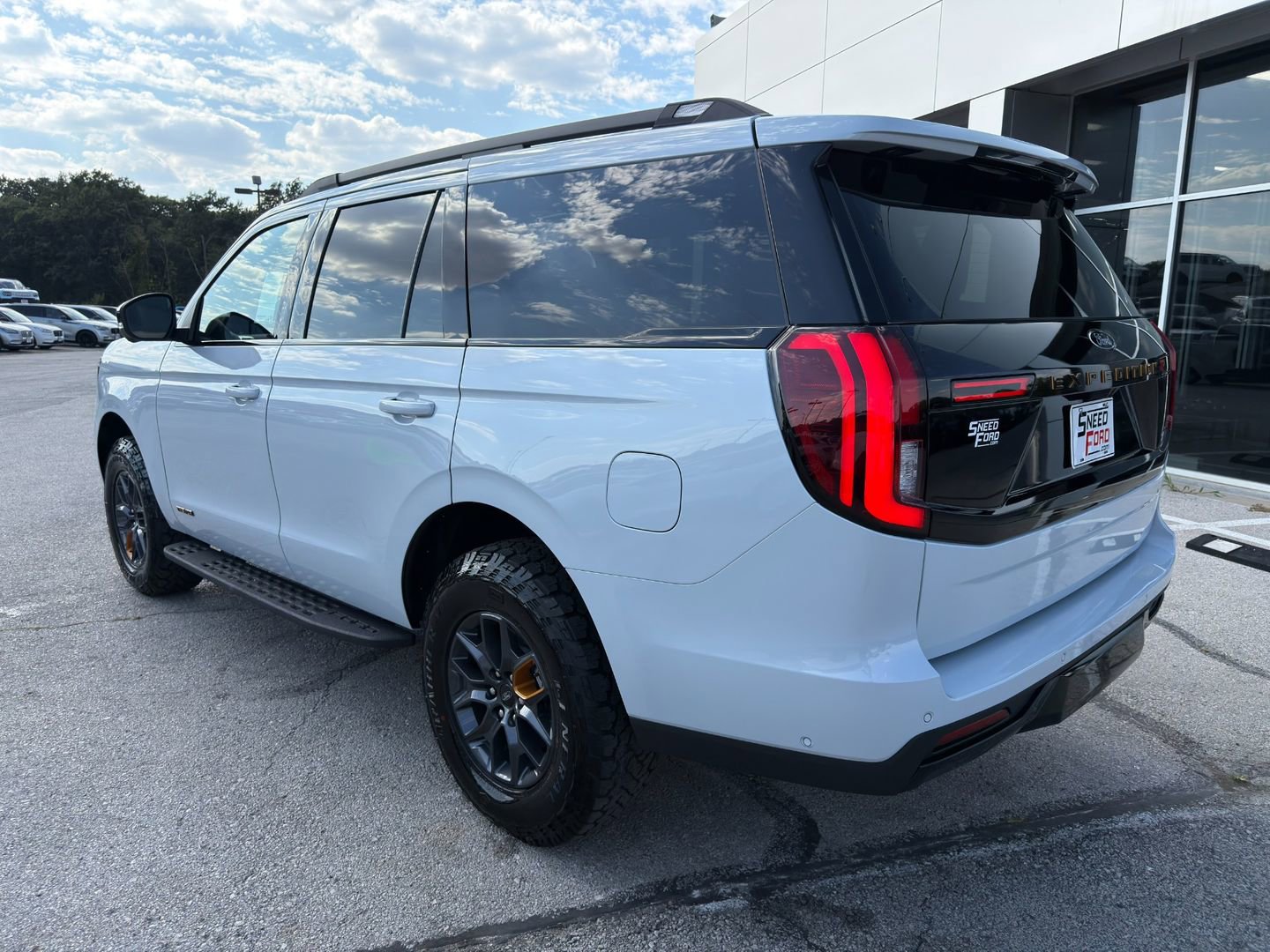 New 2025 Ford Expedition Tremor image 5