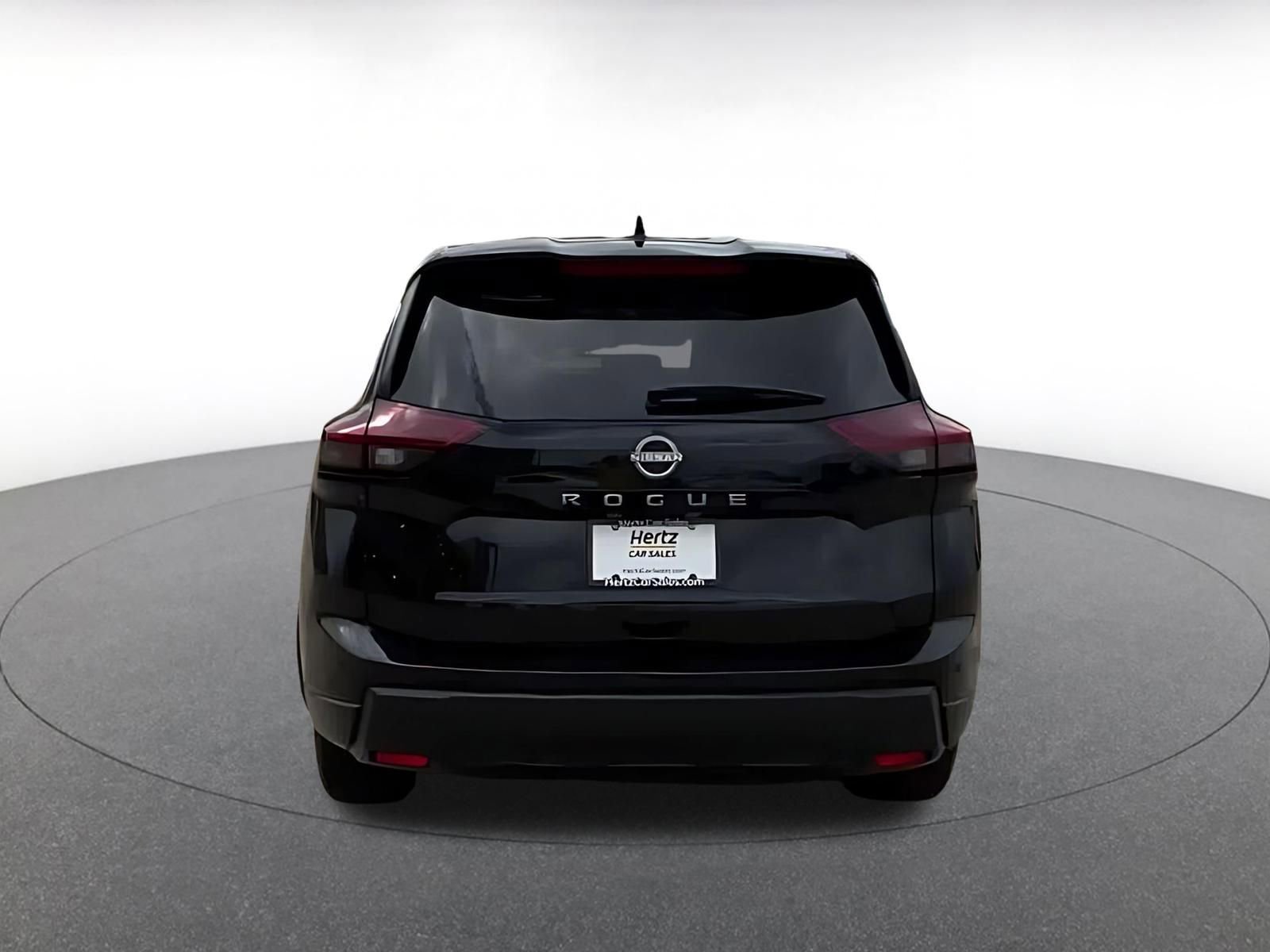 Used 2025 Nissan Rogue SV image 12