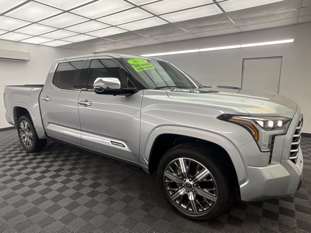 Used 2023 Toyota Tundra Capstone AWD/4WD image 3