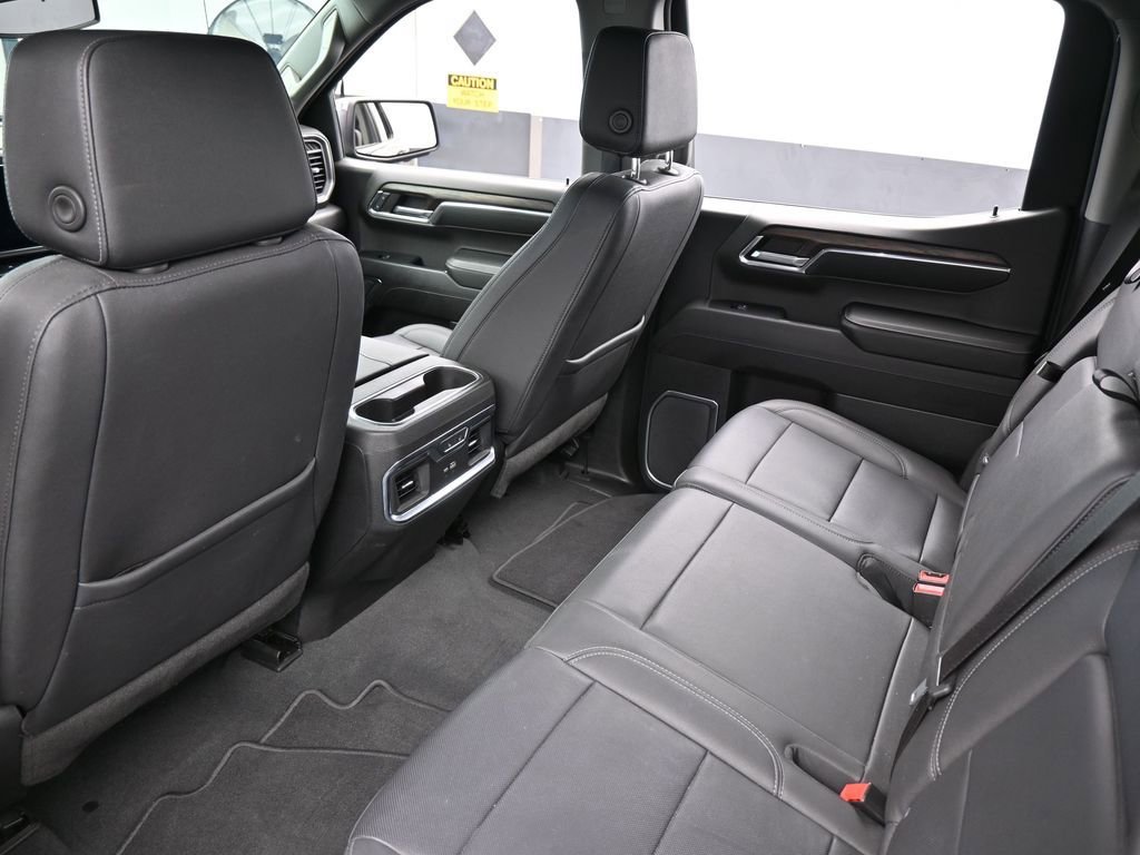 Used 2023 GMC Sierra 1500 SLT w/ SLT Premium Plus Package RWD image 43