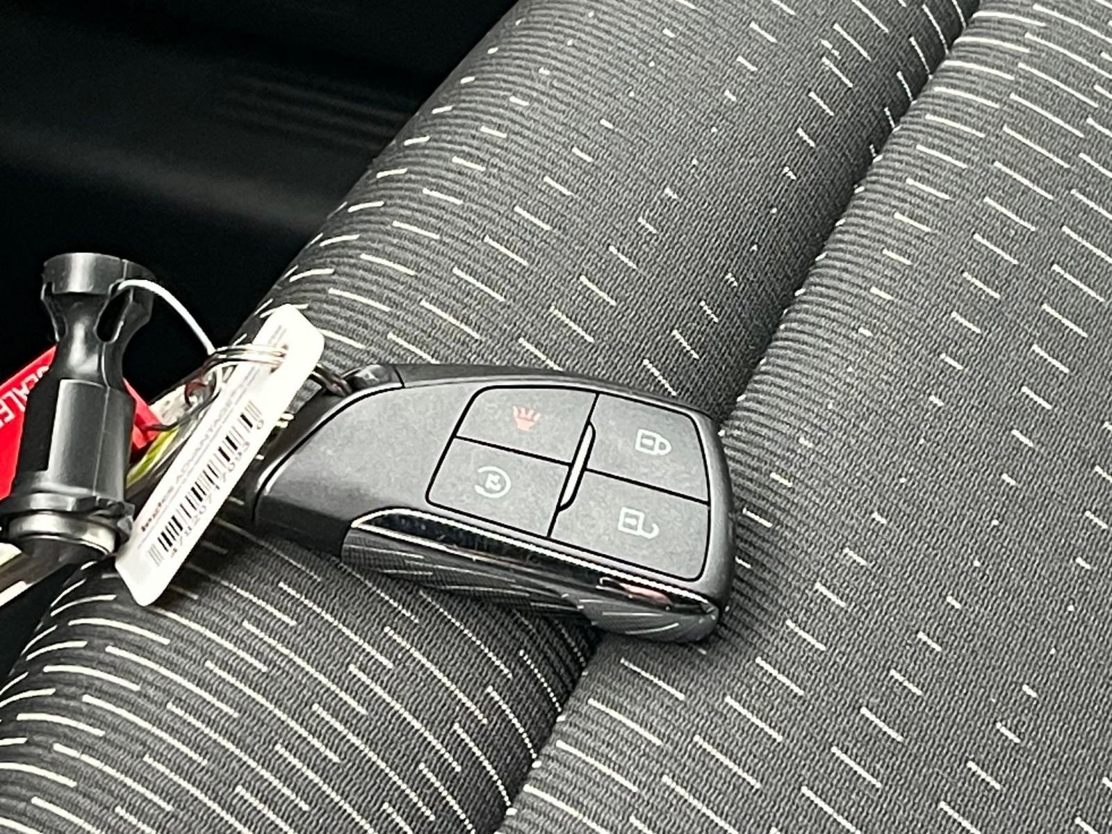 Used 2025 Chevrolet Equinox LT image 22