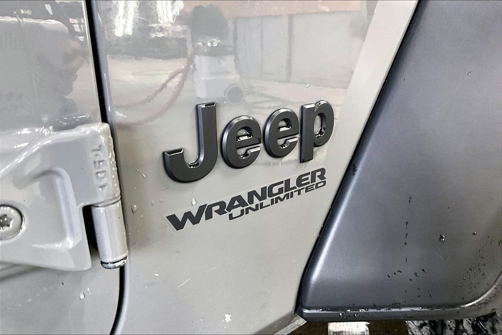 Used 2021 Jeep Wrangler Unlimited Sport AWD/4WD image 8