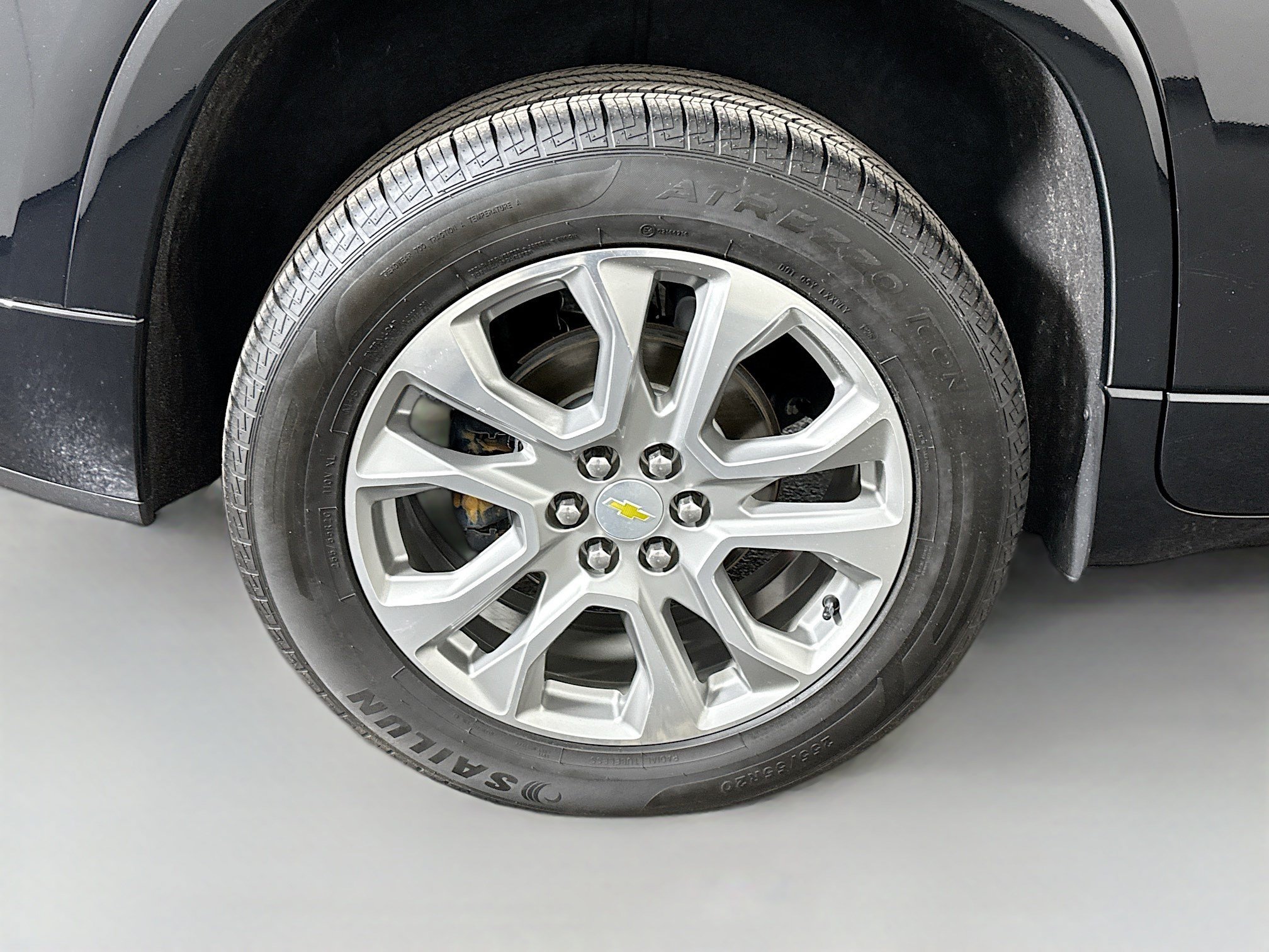 Used 2018 Chevrolet Traverse Premier w/ Driver Confidence II Package FWD image 33