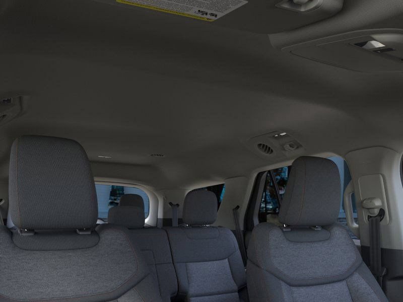 New 2026 Ford Explorer Active RWD image 22