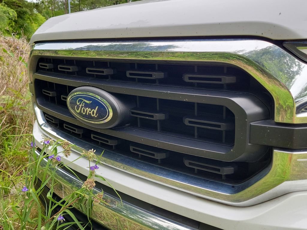 Used 2021 Ford F150 XLT w/ Equipment Group 301A Mid AWD/4WD video 4