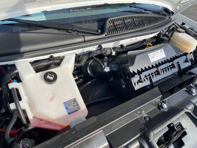 Used 2024 GMC Savana 2500 Extended image 17