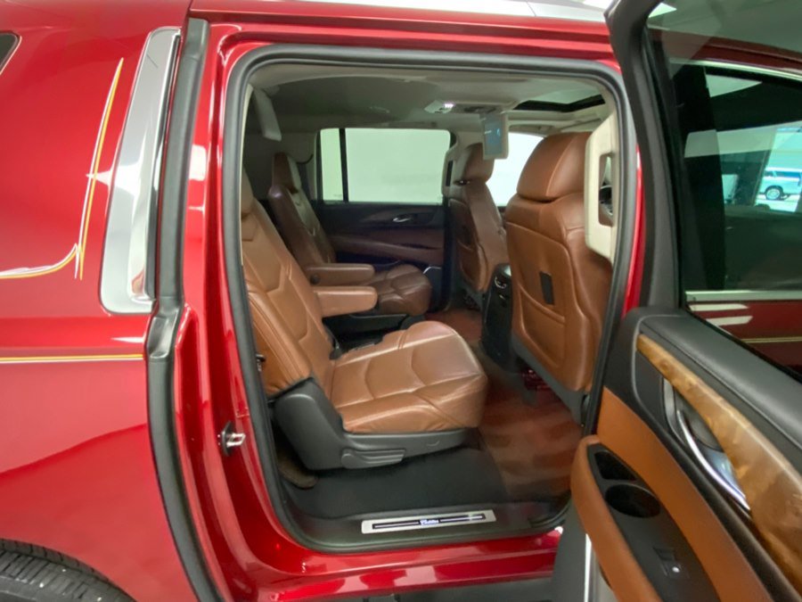 Used 2015 Cadillac Escalade ESV Premium AWD/4WD image 38
