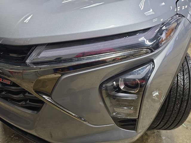 New 2026 Chevrolet Trax RS w/ Driver Confidence Package image 30