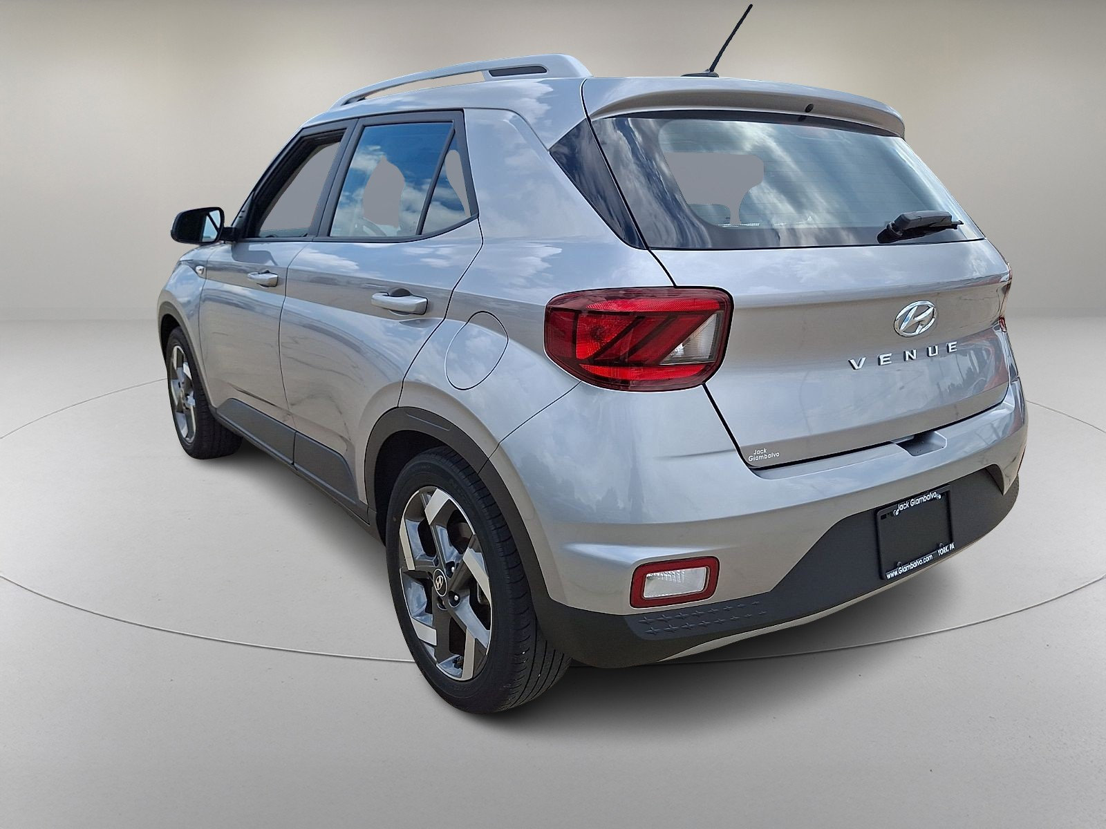 Certified 2023 Hyundai Venue SEL w/ Cargo Package FWD image 11