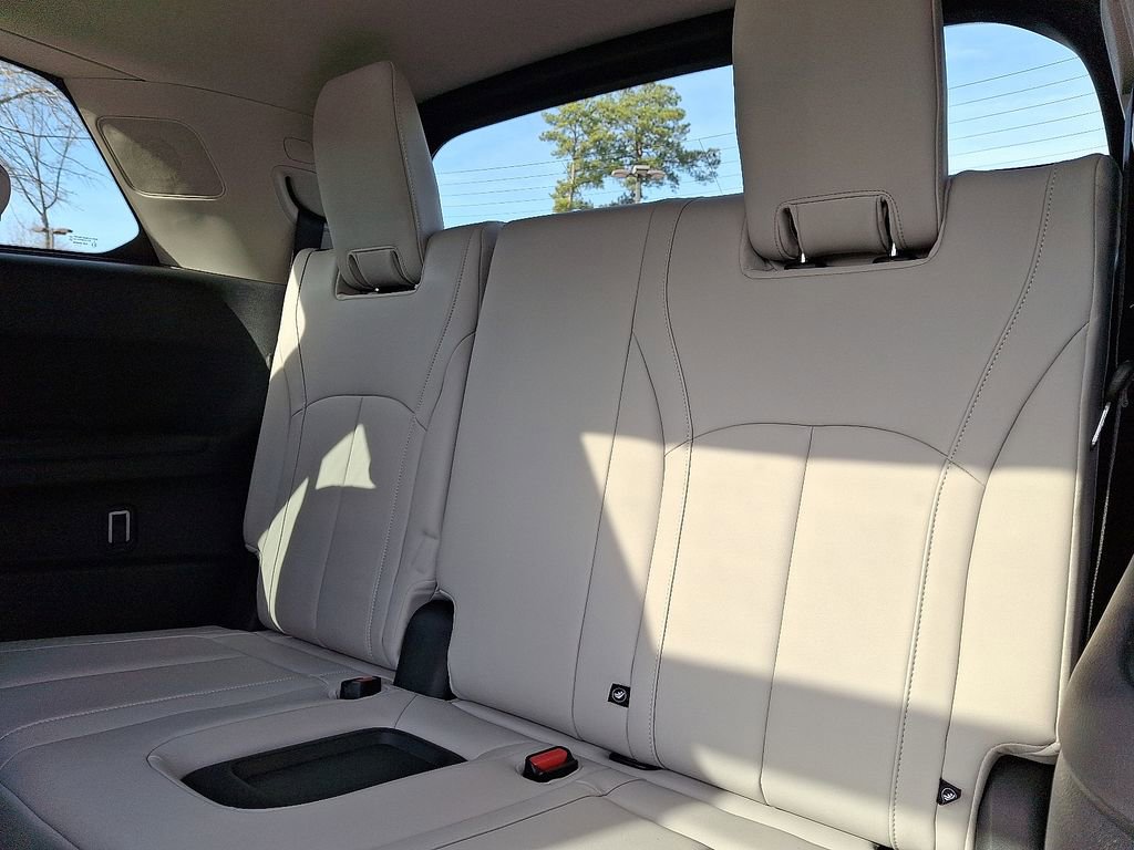 New 2026 INFINITI QX60 Luxe w/ Cargo Package image 6