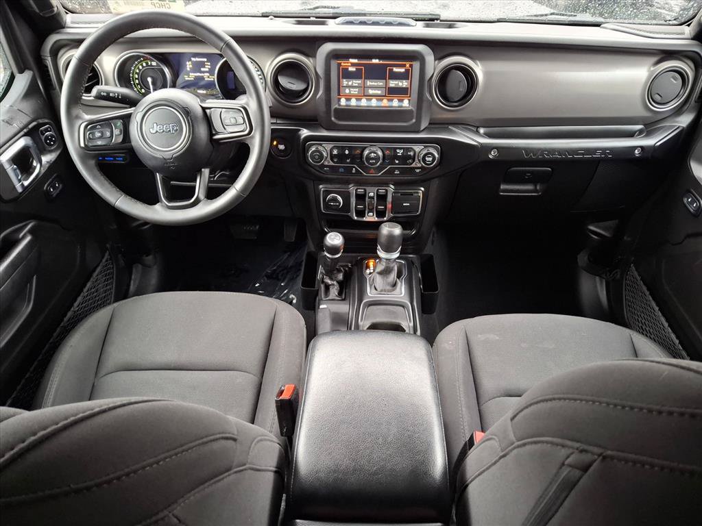 Used 2023 Jeep Wrangler Unlimited w/ Cold Weather Group AWD/4WD image 8