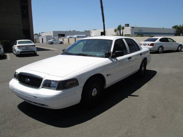 Used 2003 Ford Crown Victoria Police Interceptor RWD image 2