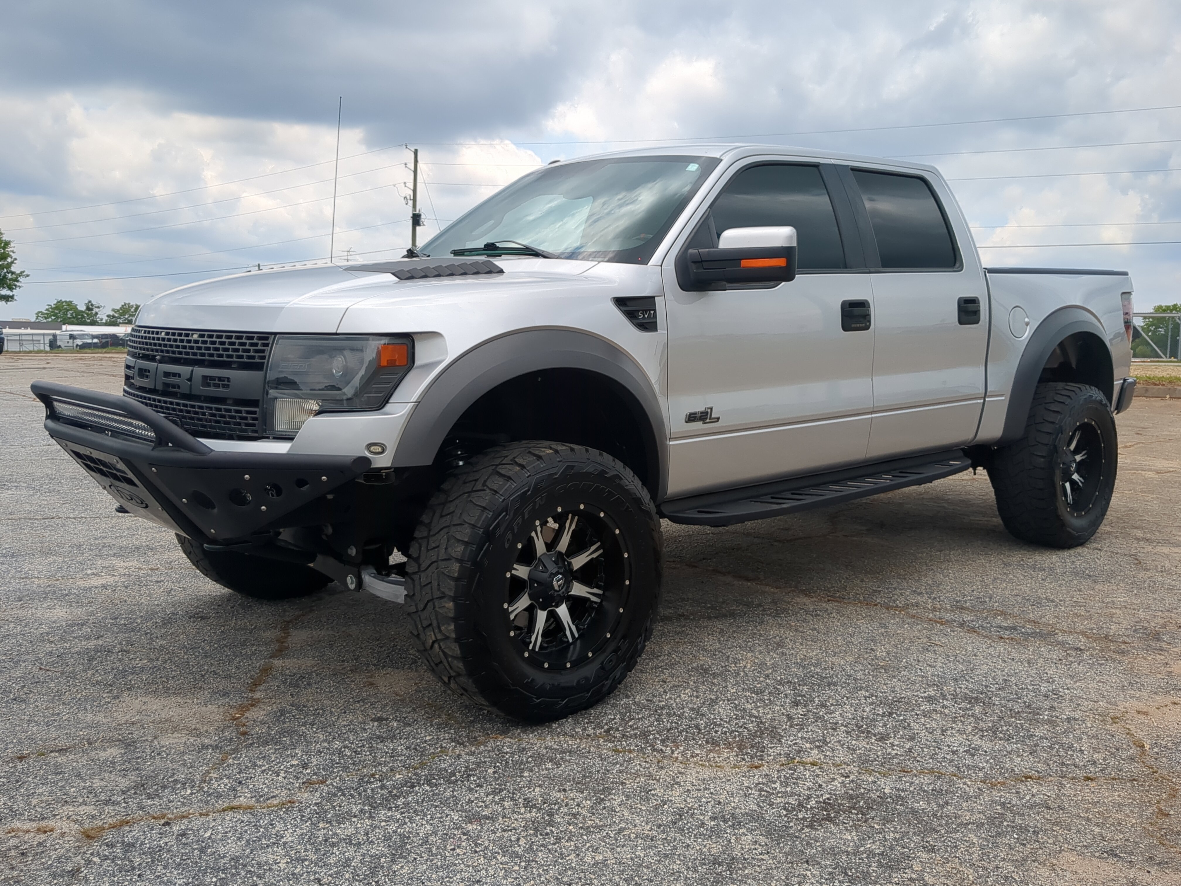 Used 2014 Ford F150 Raptor w/ Equipment Group 801A Luxury AWD/4WD image 6