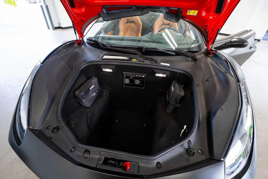 Used 2018 Ferrari 488 Spider RWD image 53