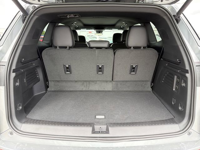 New 2026 Buick Enclave Avenir w/ Super Cruise Package FWD image 24