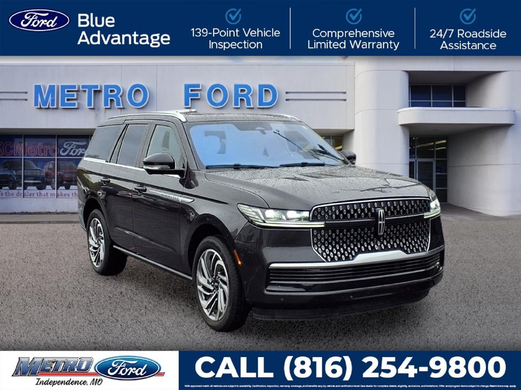 Used 2025 Lincoln Navigator Reserve AWD/4WD image 1