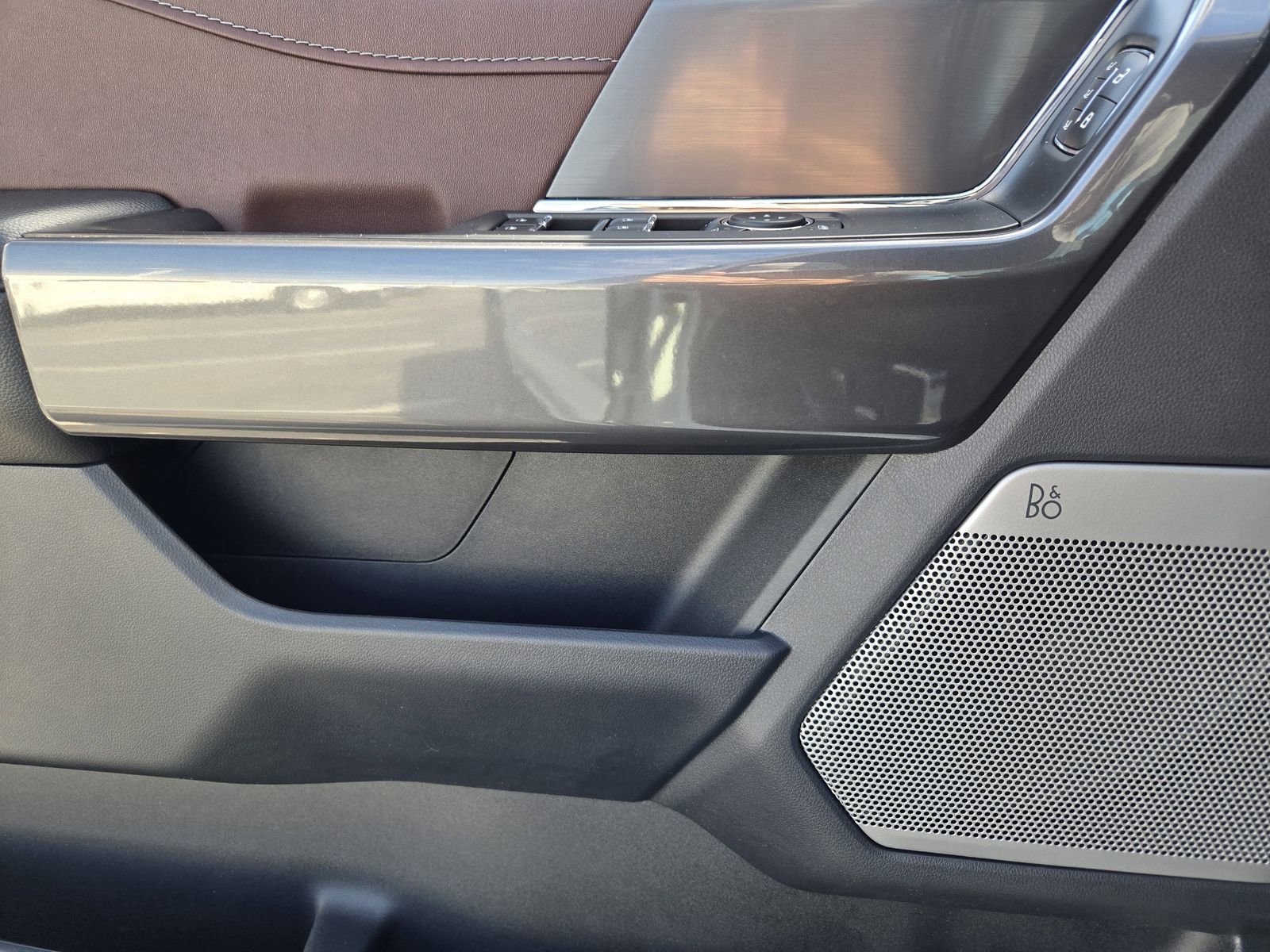 Used 2023 Ford F150 Lariat w/ Equipment Group 502A High image 21