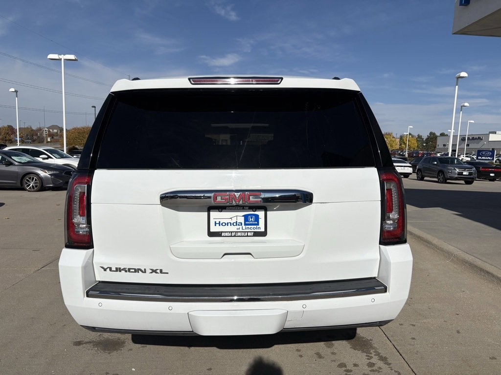 Used 2020 GMC Yukon XL Denali image 6