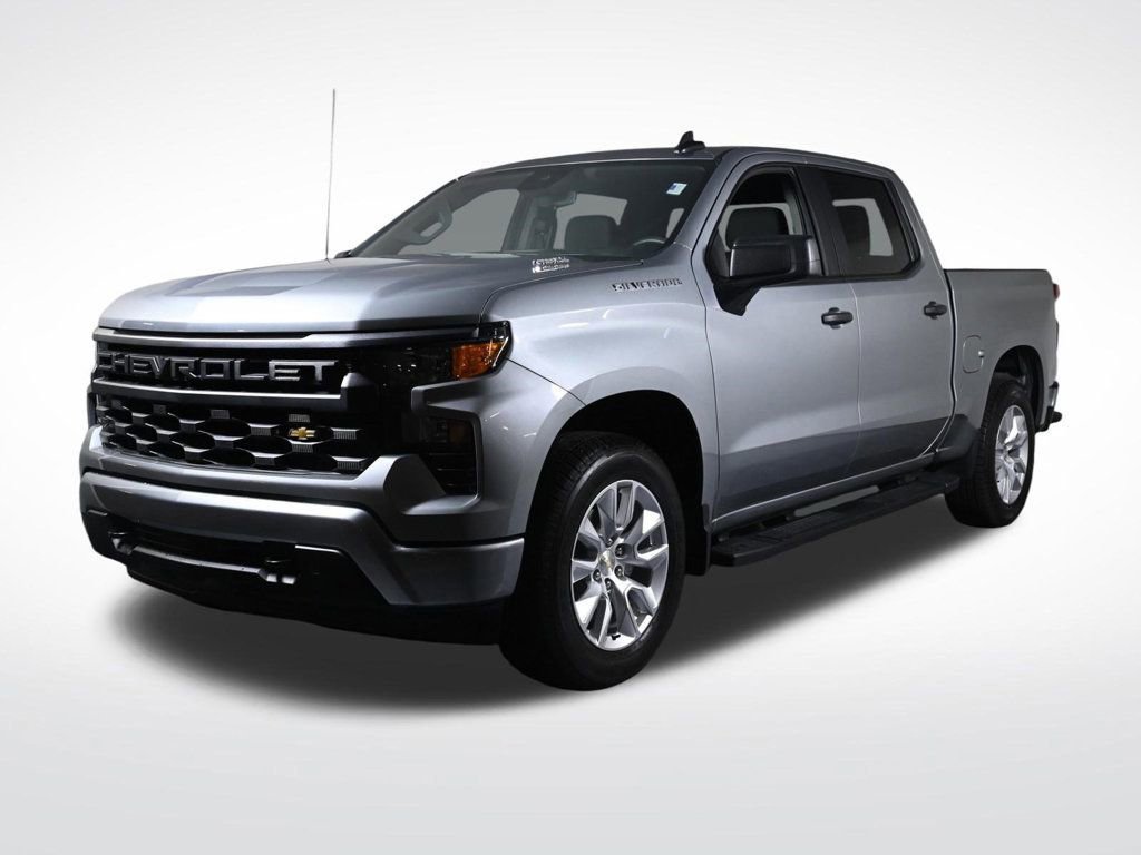 Used 2025 Chevrolet Silverado 1500 Custom RWD image 1