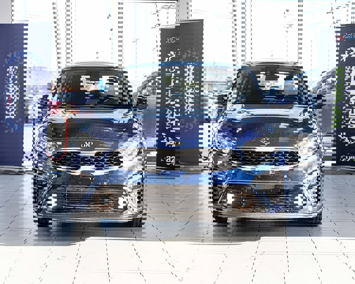 Used 2021 Kia Forte LXS image 2