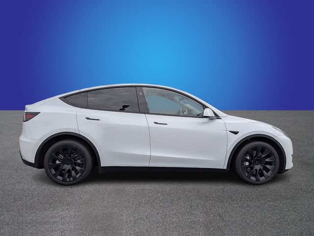 Used 2024 Tesla Model Y Long Range AWD/4WD image 6