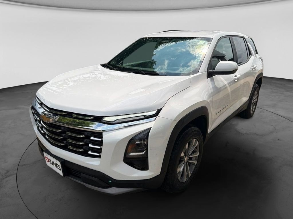 Used 2025 Chevrolet Equinox LT FWD image 10