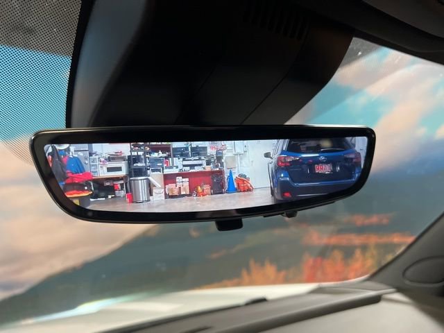 Used 2025 GMC Yukon XL AT4 Ultimate image 41