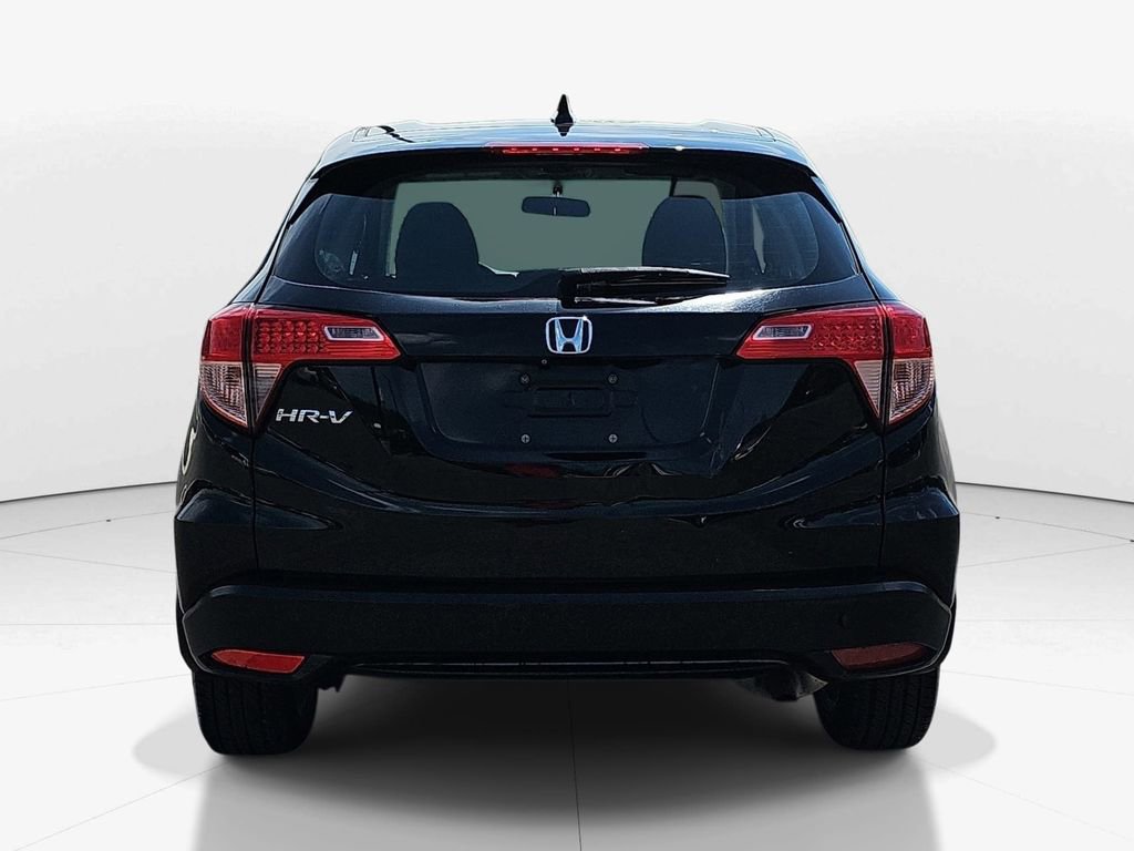 Used 2017 Honda HR-V LX image 6