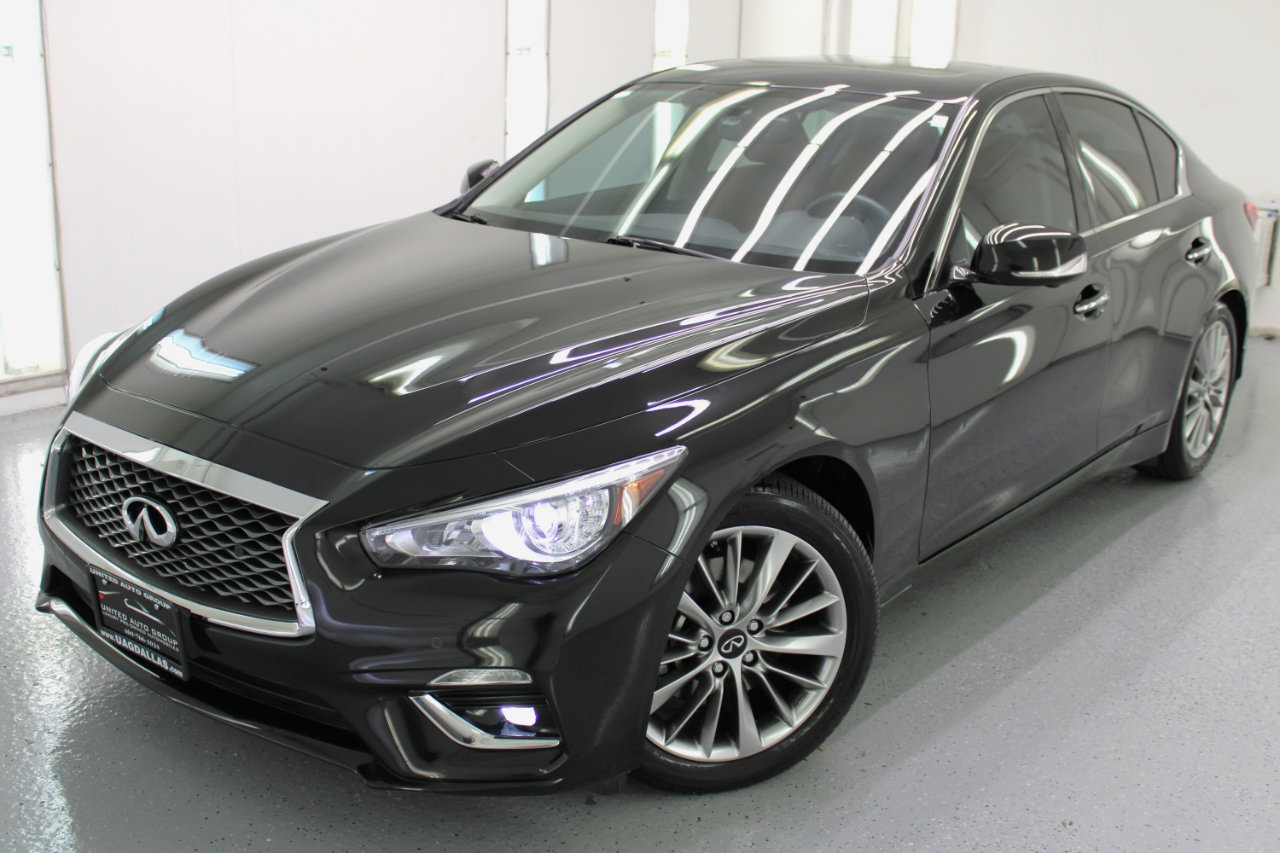 Used 2023 INFINITI Q50 Luxe w/ Cargo Package image 2