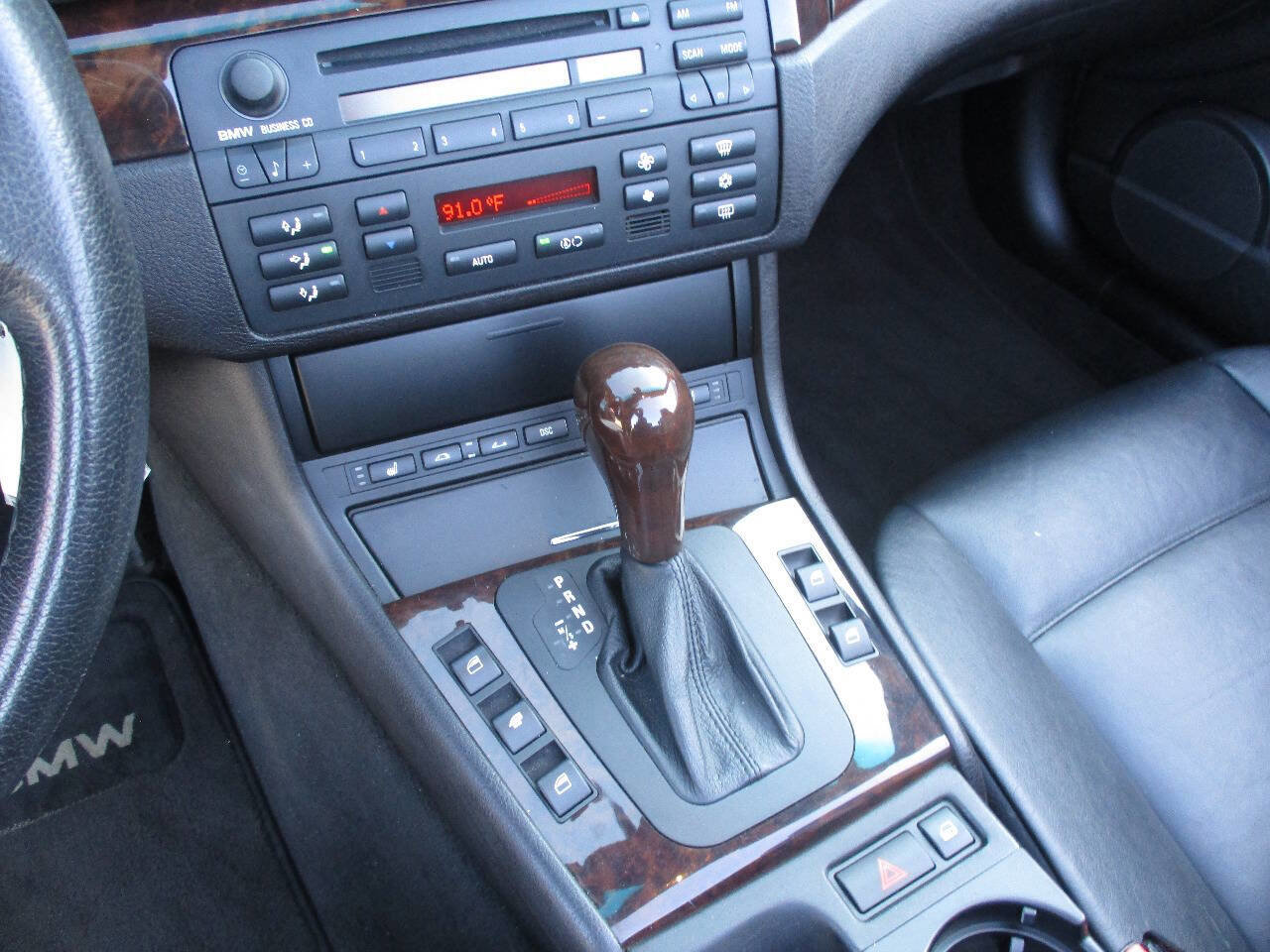 Used 2004 BMW 330Ci Convertible image 23