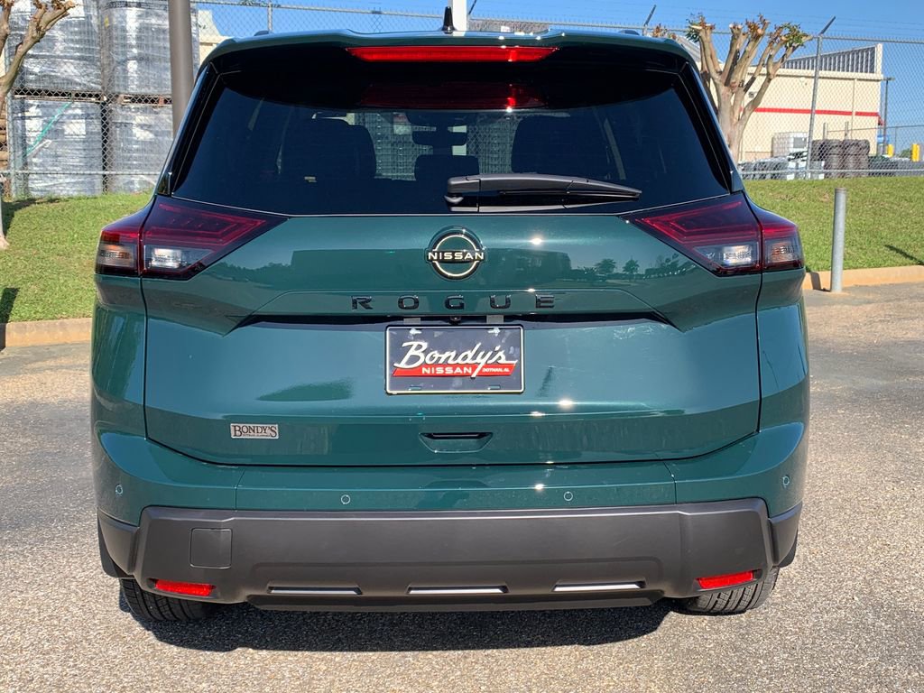 New 2026 Nissan Rogue SV FWD image 4