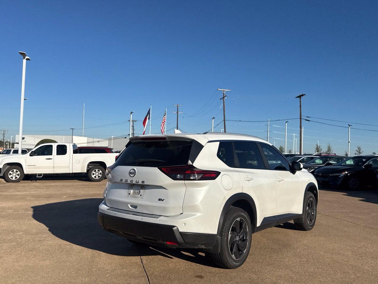 Certified 2024 Nissan Rogue SV w/ SV Premium Package FWD image 30