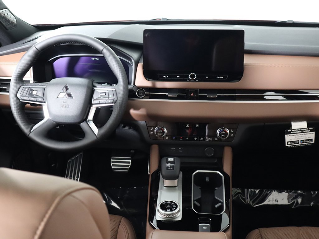 New 2025 Mitsubishi Outlander SEL image 40