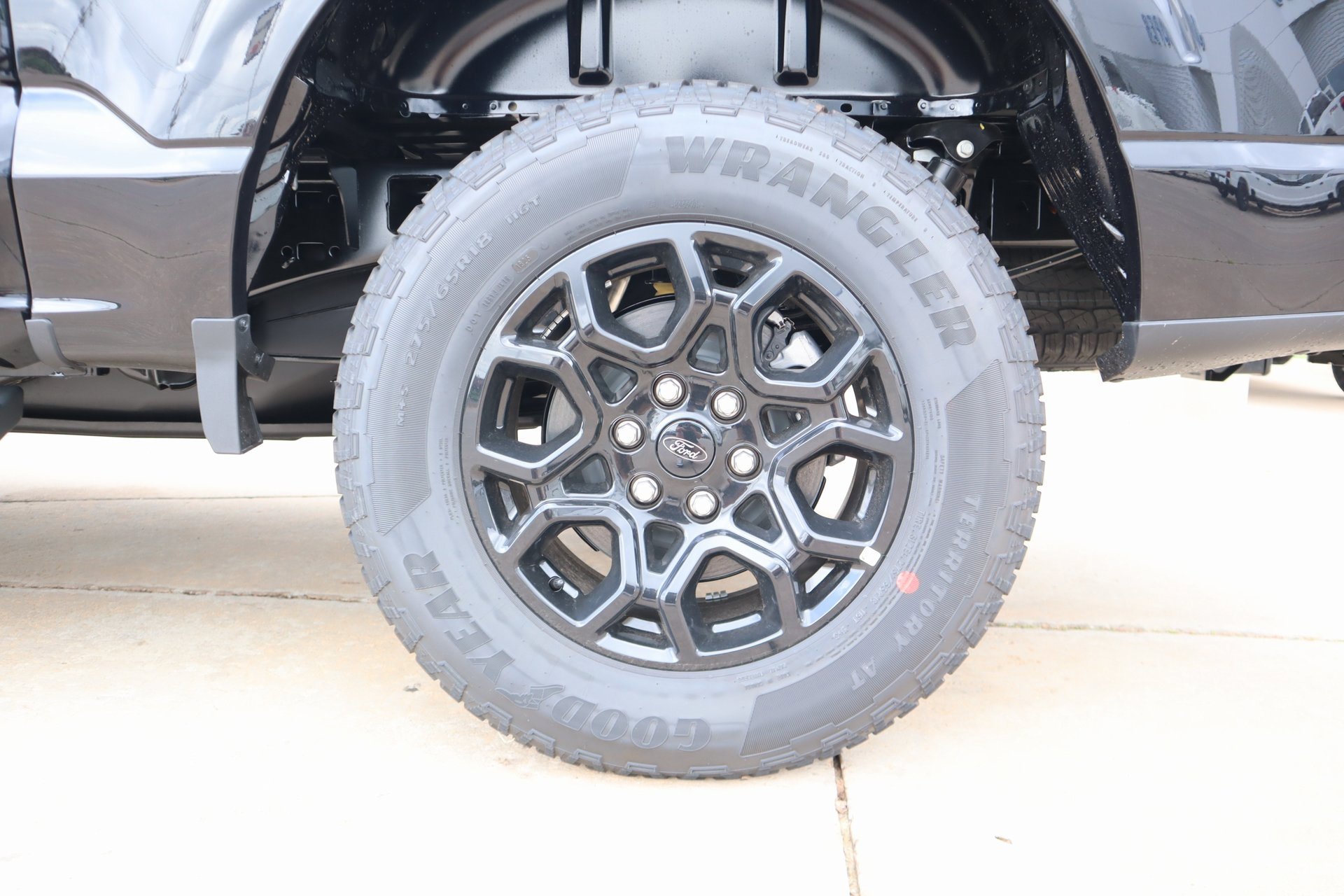 New 2025 Ford F150 Lariat w/ FX4 Off-Road Package image 20