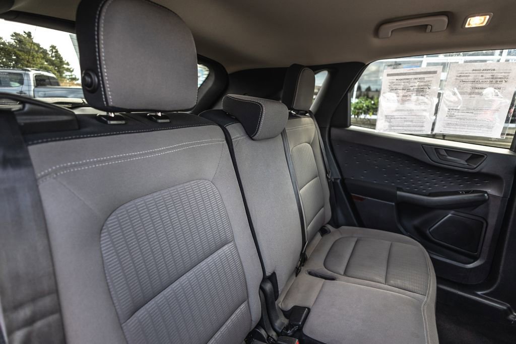 Used 2020 Ford Escape S image 32