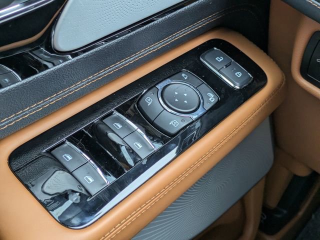 Used 2025 Lincoln Aviator Black Label image 22