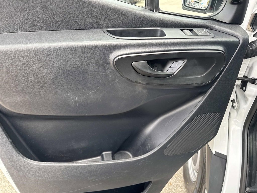 Used 2021 Mercedes-Benz Sprinter 2500 image 14