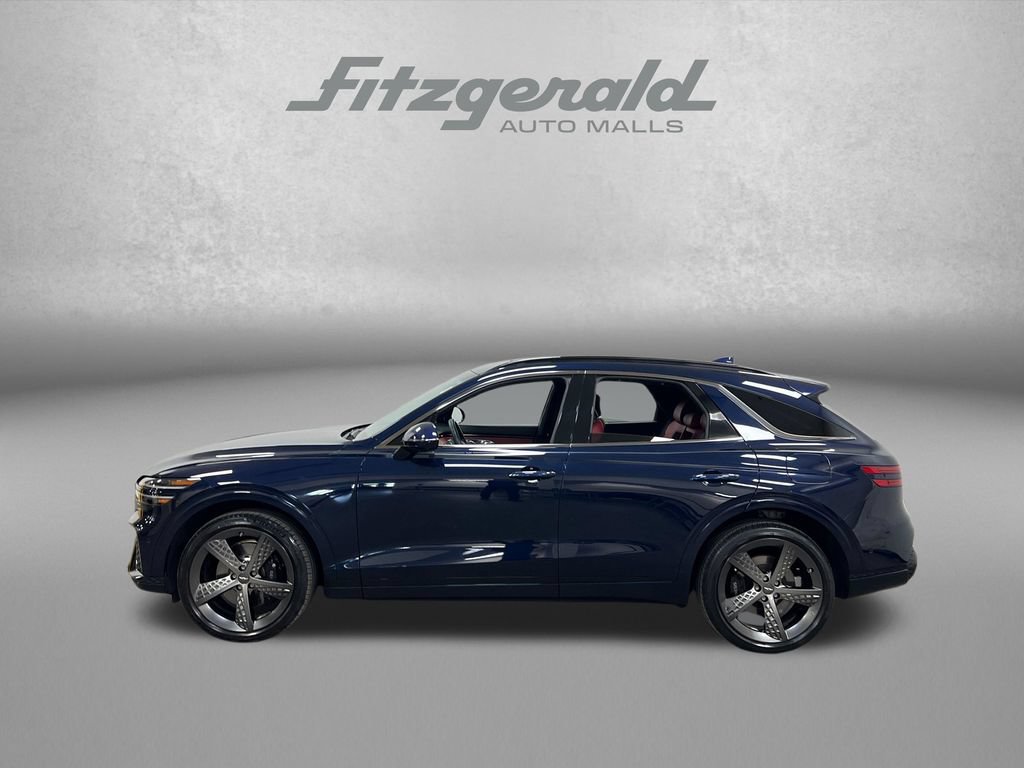 Used 2023 Genesis GV70 2.5T w/ Sport Prestige Package AWD/4WD image 2