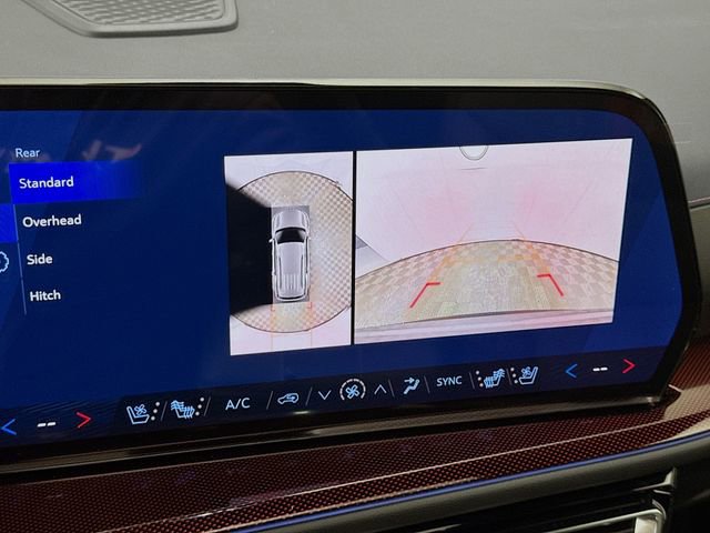 New 2026 Chevrolet Traverse RS w/ LPO, Floor Liner Package image 16