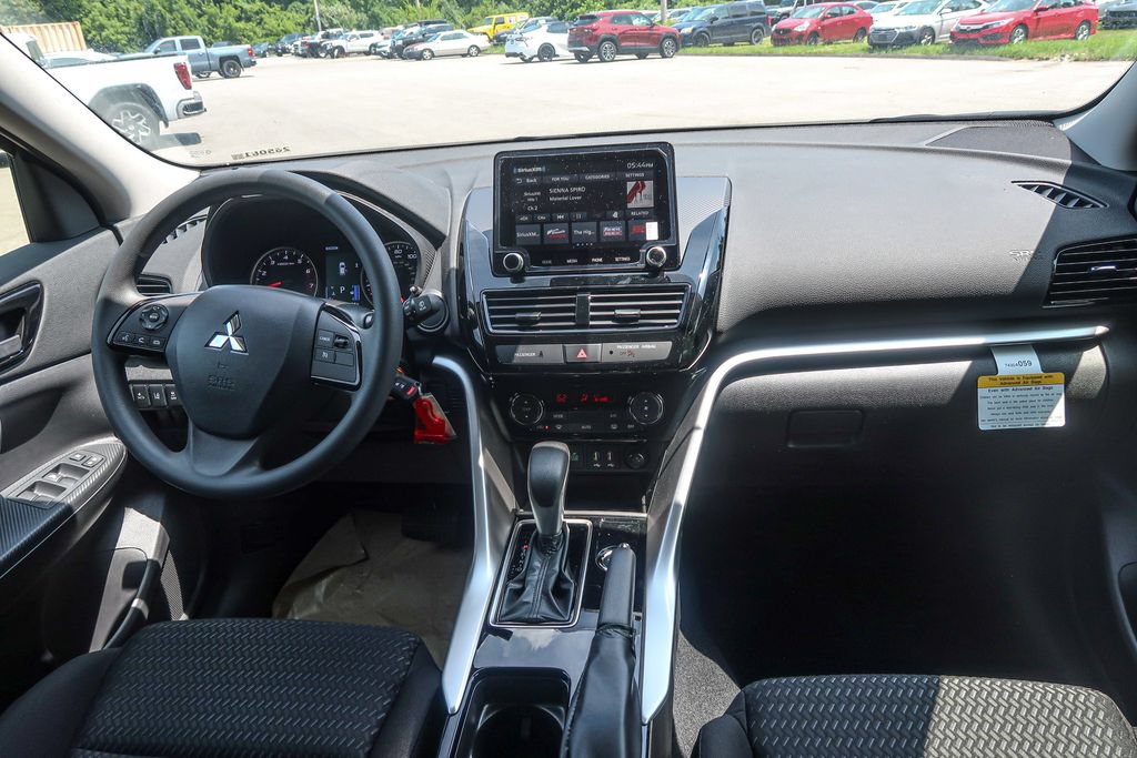 New 2026 Mitsubishi Eclipse Cross ES AWD/4WD image 15