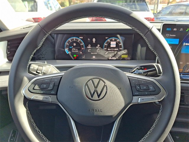 New 2026 Volkswagen Tiguan SE image 9