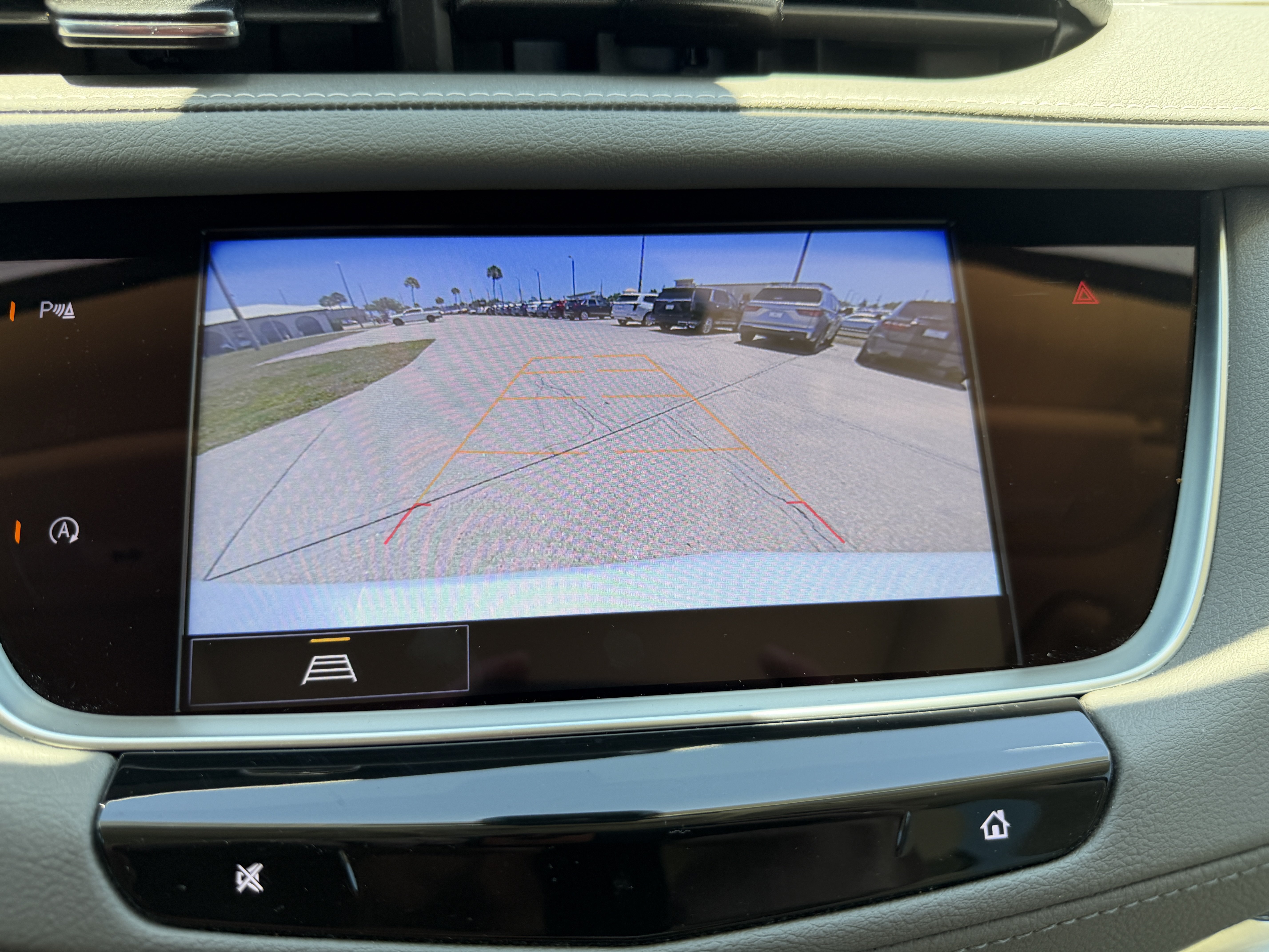 Certified 2023 Cadillac XT5 Premium Luxury FWD image 24