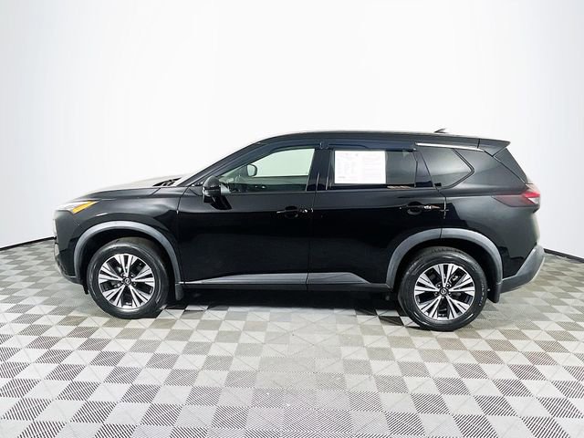 Used 2021 Nissan Rogue SV image 5